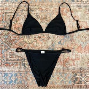 Good American black bikini